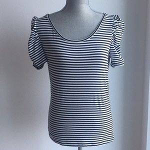 H&M scoop neck striped top with ruched sleeves